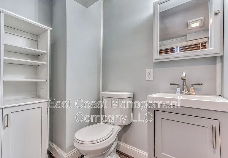 1253 Sargeant St — Photo 21
