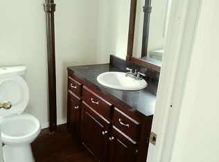 59 Hubbard St, Winsted, CT 06098