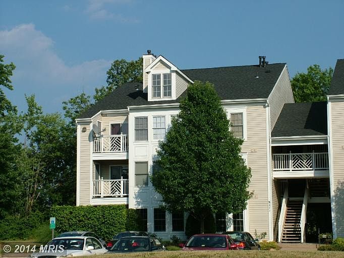 1st image of 8111 Lacy Dr APT 301