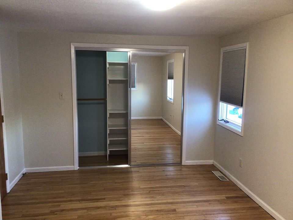 Larger bedroom upstairs