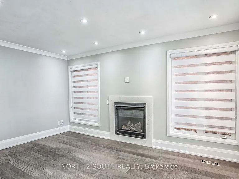 37 Loire Ct #UPPER — Photo 11