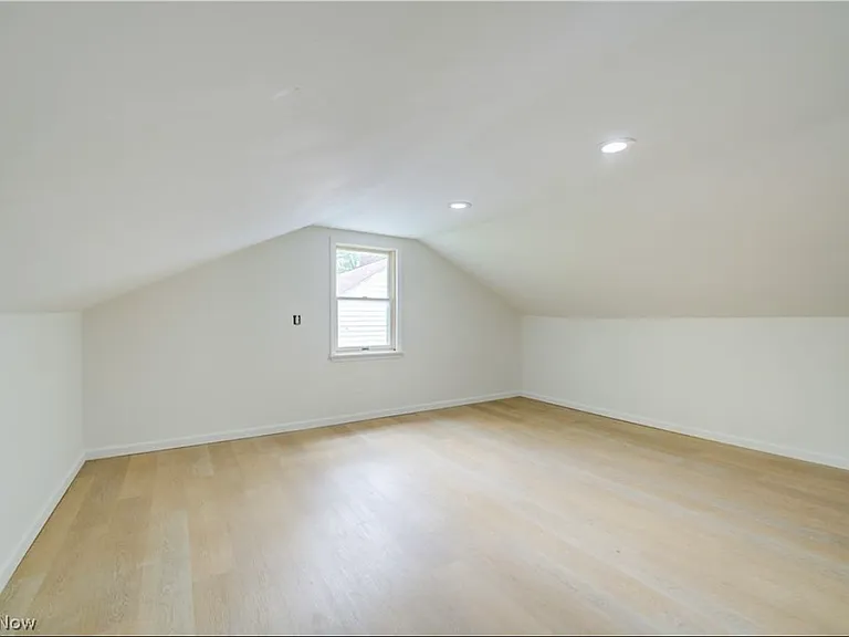 357 Erie Rd — Photo 20