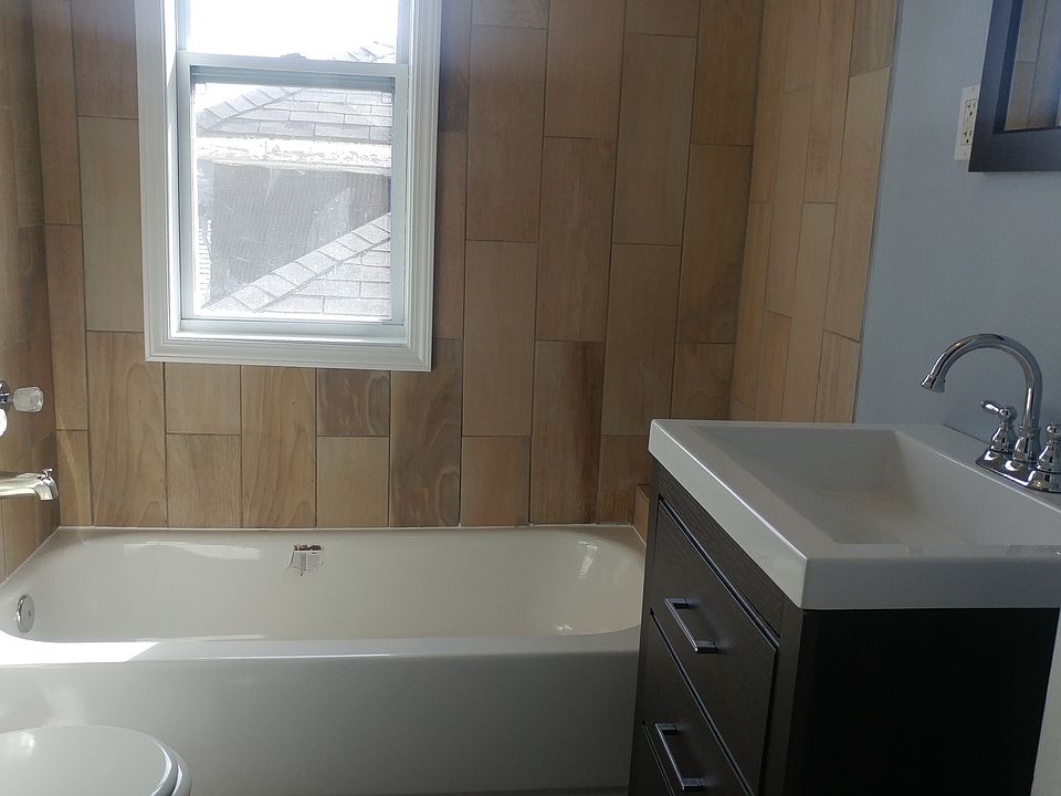 1st image of 9553 S Princeton Ave #2