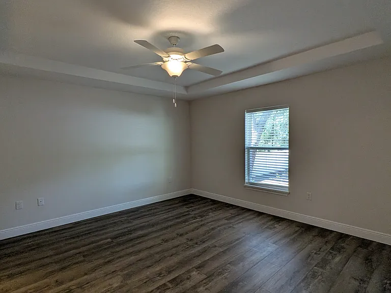 3140 W Juliet Pl — Photo 8