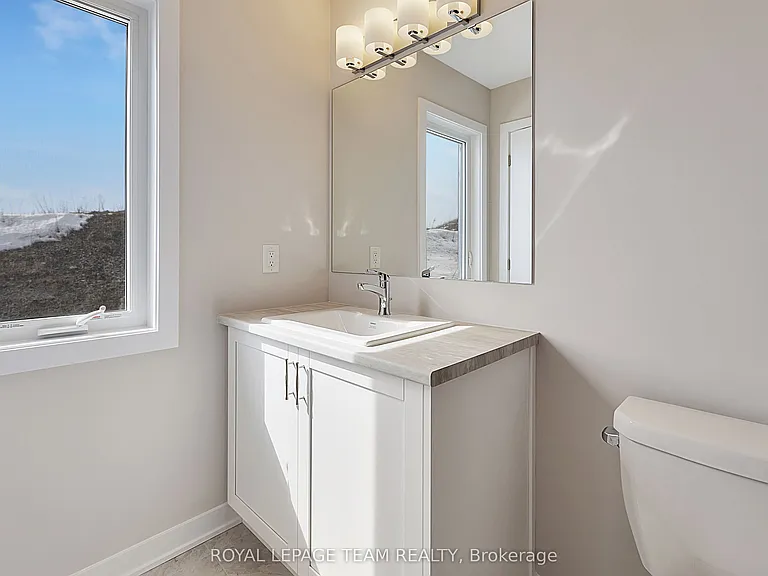 676 Expansion Rd — Photo 16