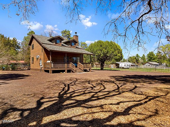 2nd image of 2708 Rainbow Lake Dr