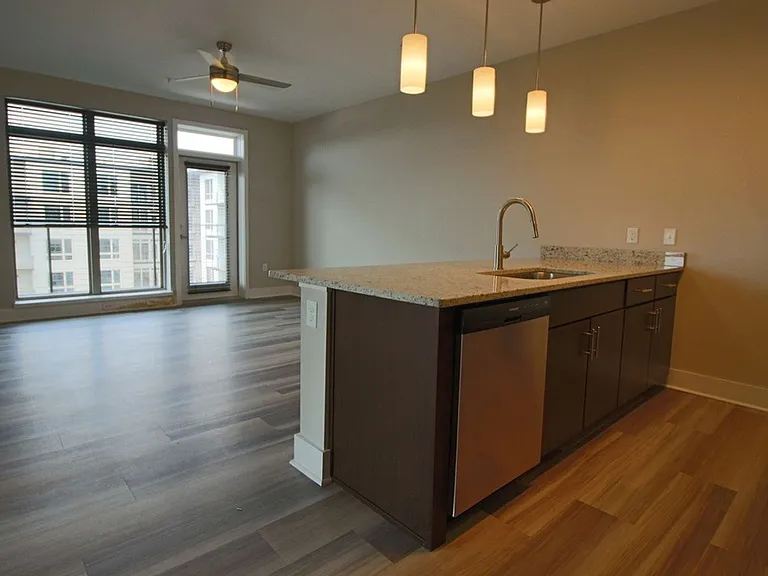 Main2525 — Photo 24