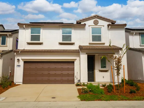 1304 Leonhardt Loop, Lincoln, CA 95648