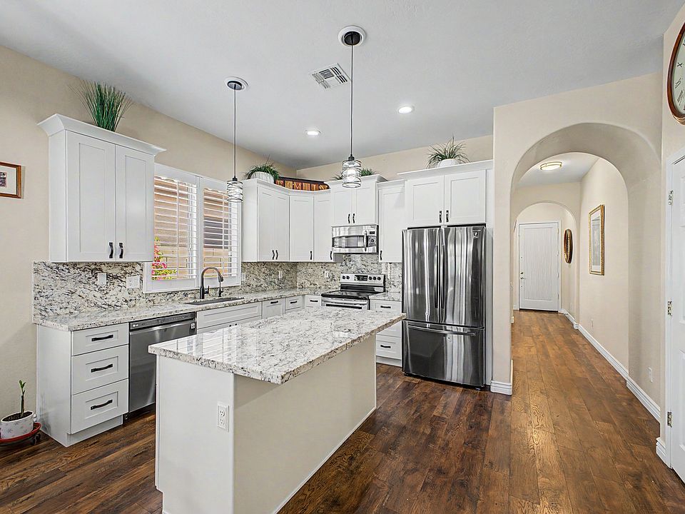 1st image of 17002 S 30th Ave