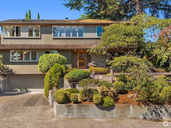 3023 E Laurelhurst Drive NE, Seattle, WA 98105