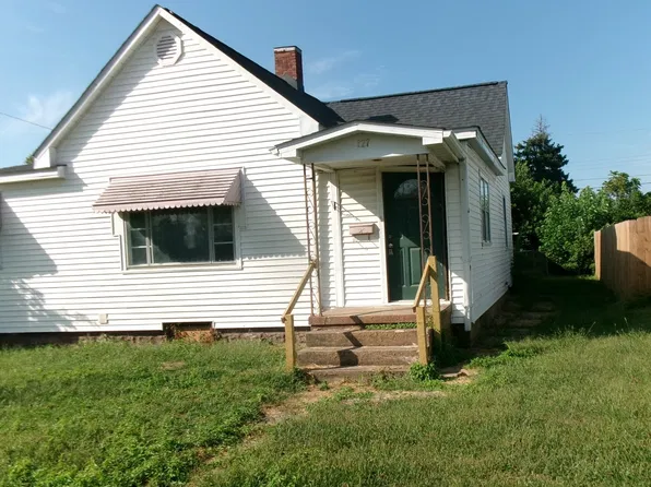 127 Victor St, Westville, IL 61883