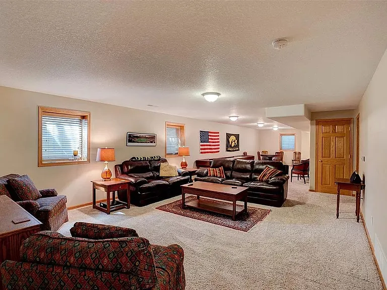 3449 N Jamie Ln — Photo 31