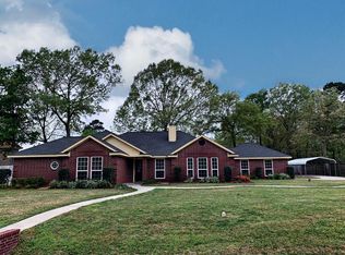 3438 Shore Shadows Dr, Crosby, TX 77532