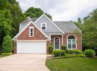 1704 Medway Ct, Greensboro, NC 27407