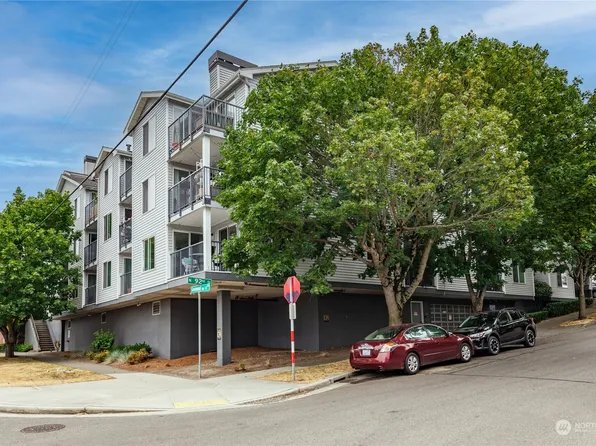 9200 Greenwood Avenue N #A202, Seattle, WA 98103