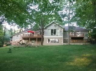 650 Eagle Creek Cir, Zionsville, IN 46077