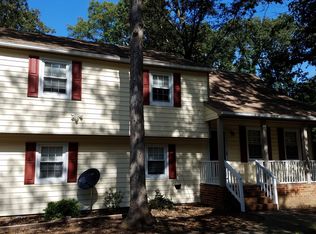 11106 Savoy Rd, North Chesterfield, VA 23235