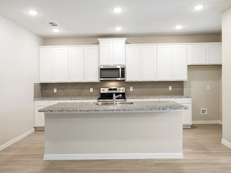 1248 Jones Trl — Photo 6