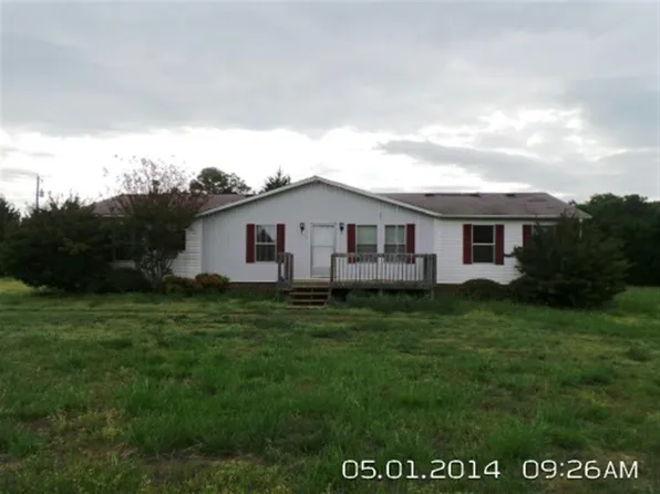 872 Shaw Rd, Woodruff, SC 29388