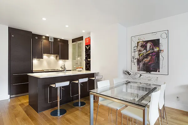 Sold by Nest Seekers International | media 12