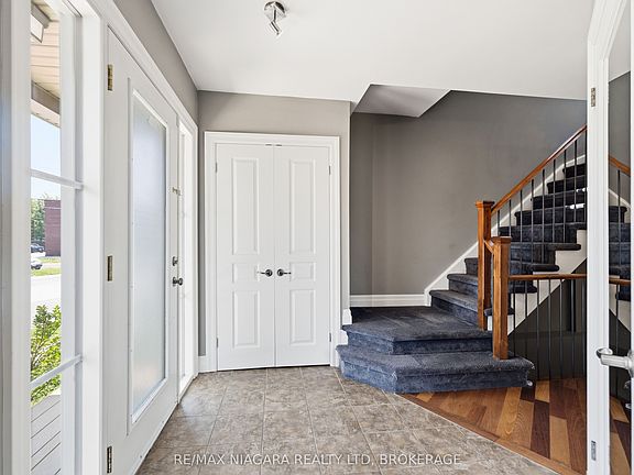 4th image of 291 Vine St