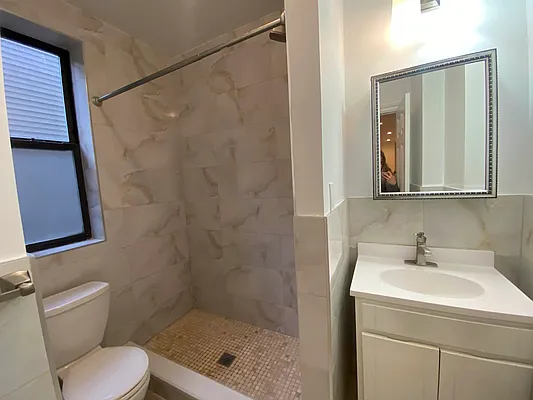 Rented by Corcoran | media 32