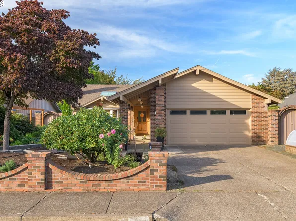 2534 Erin Way, Eugene, OR 97408