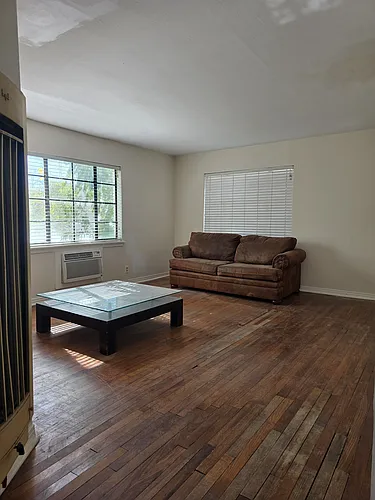 3817 S Shepherd Dr #2 Photo 1
