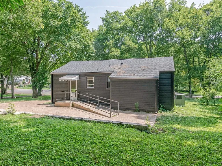 2909 Branch Ct — Photo 21
