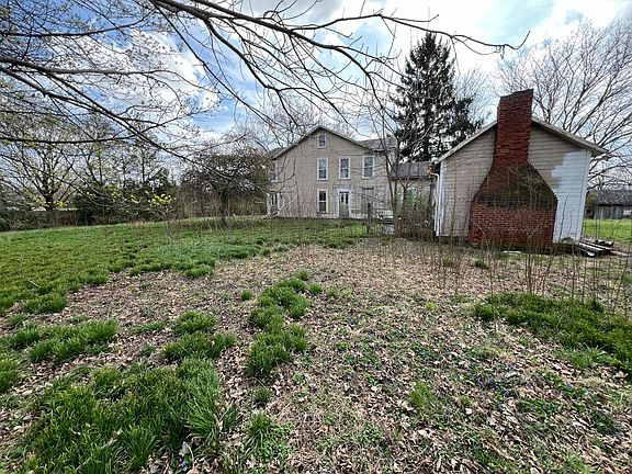 4th image of 6192 Troy Rd