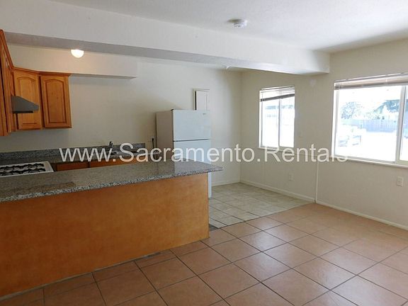 3rd image of 3541 Del Paso Blvd #8569420