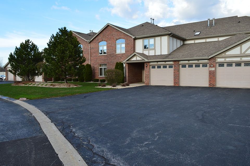 1st image of 6212 Misty Pines Dr