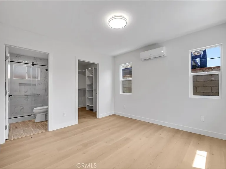 2305 Sesmas St — Photo 38