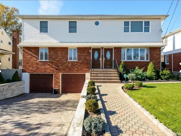 171 Roslyn Rd, Mineola, NY 11501