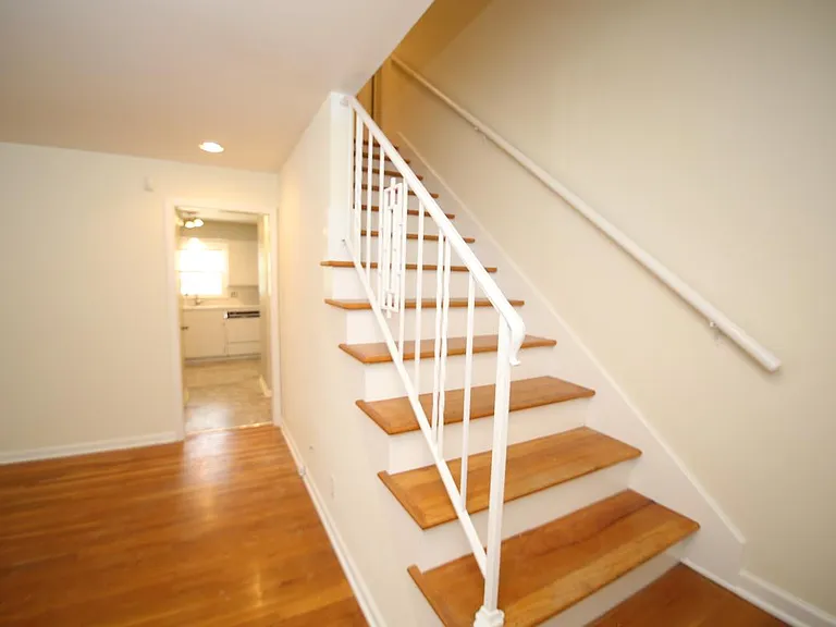 11409 Minor Dr — Photo 10