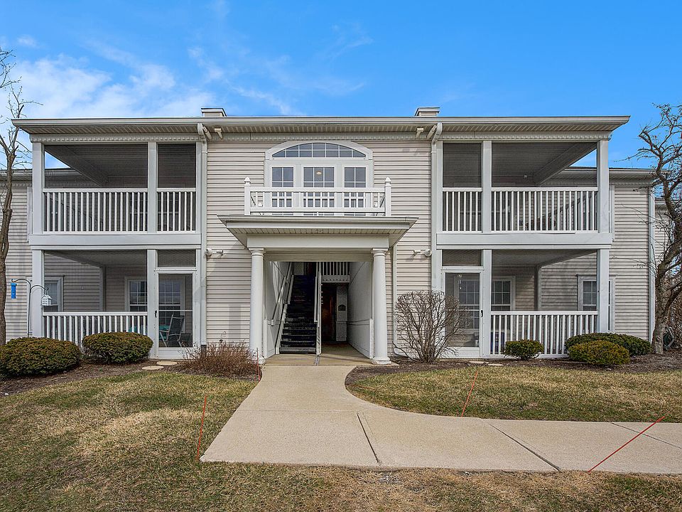 1st image of 1079 Joyce Ln