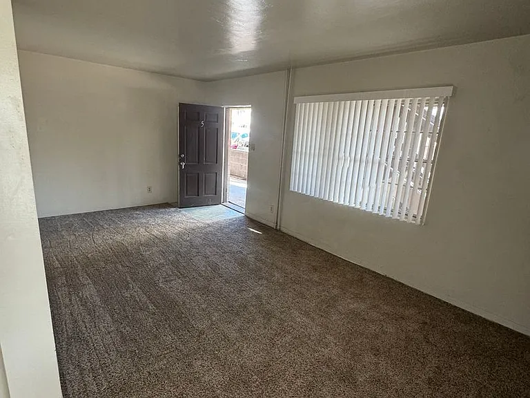 324 N San Francisco St — Photo 5