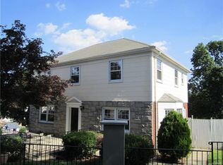 65 Orient St, Yonkers, NY 10704