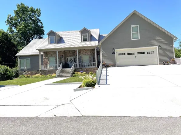 88 Elder Ln, Pikeville, KY 41501