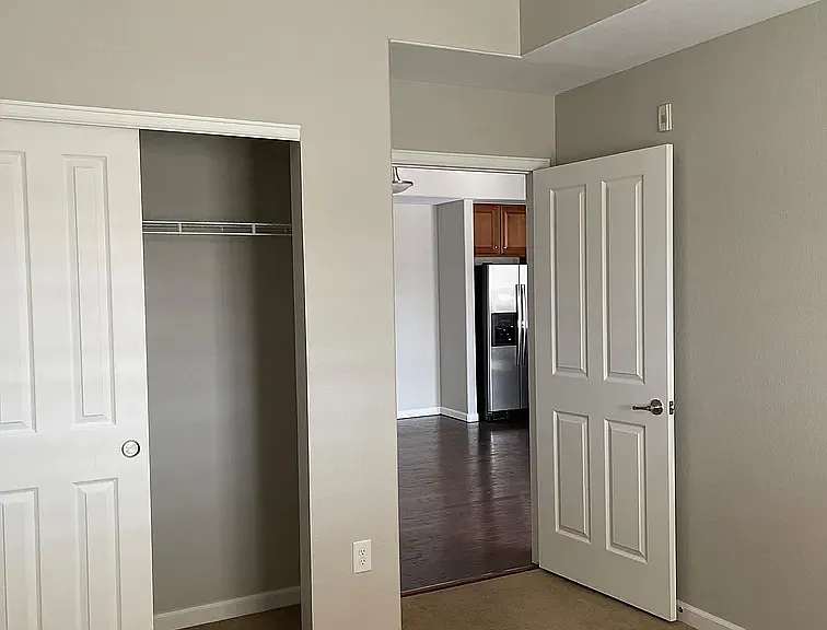 1044 Rockhurst Dr #406 — Photo 26