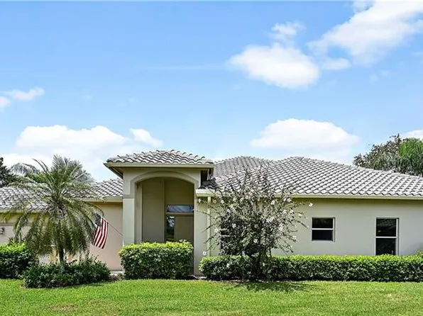 727 Vistana CIR #37, NAPLES, FL 34119