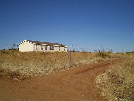 2nd image of 20 Vista Grande