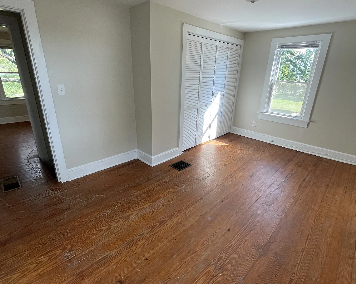3 bed, 1145 sqft, $1,600 — Photo 3