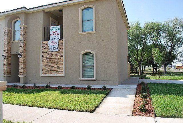 1st image of 205 S 1st Ave