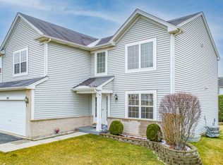 492 N Anna Ln, Romeoville, IL 60446