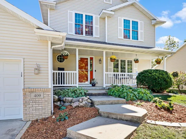 409 Old Indian Trl, Deforest, WI 53532