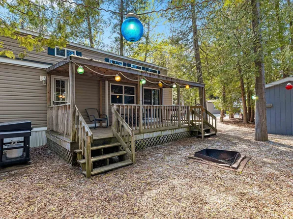 5840 State Highway 42, Sturgeon Bay, WI 54235