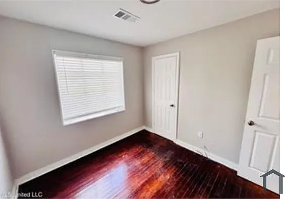 1311 Fernwood Dr — Photo 4