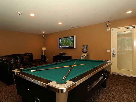 Redlands, CA Cypress Villas club house pool table