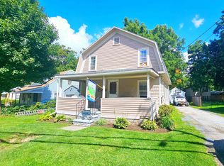 920 Gage St, Bennington, VT 05201